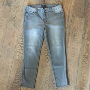 White House Black Market Skimmer jeans Size 10